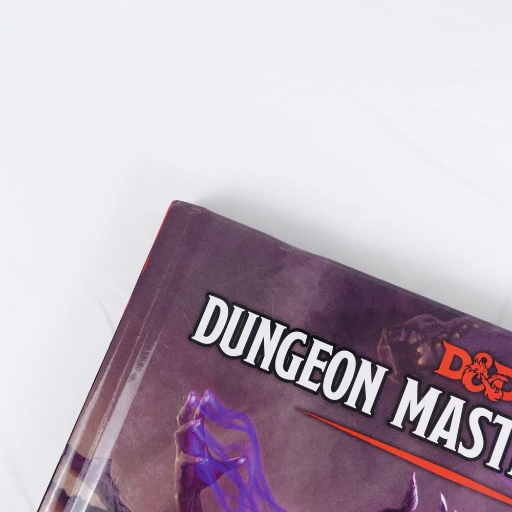 Dungeons & Dragons: Dungeon Master's Guide (Core Rulebook, 2014) D&D Book